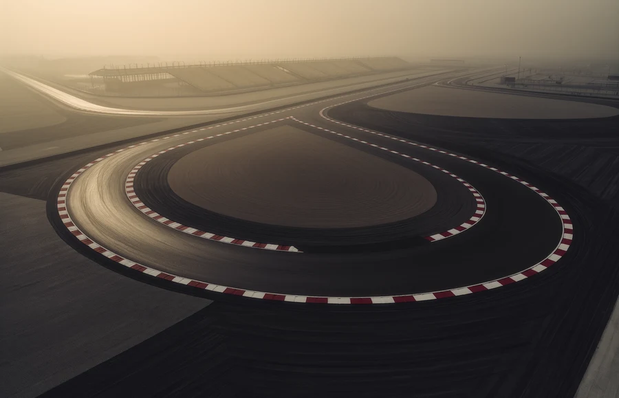 Featured image for Mastering Sim Racing: Silverstone’s Ultimate Challenge showing sim racing content