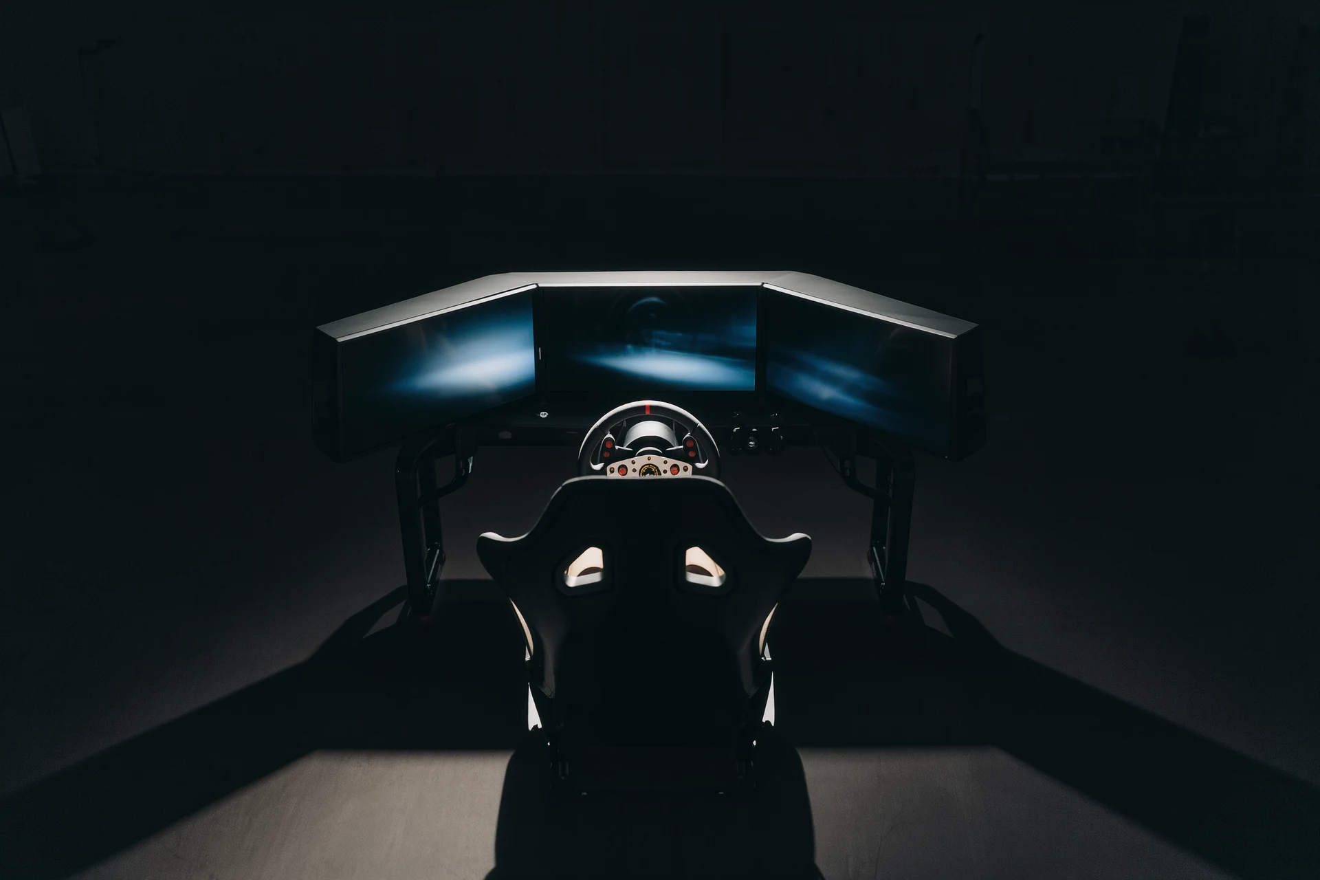 Featured image for Ultimate Sim Racing Cockpit: The Perfect Setup for Virtual Racing showing sim racing content